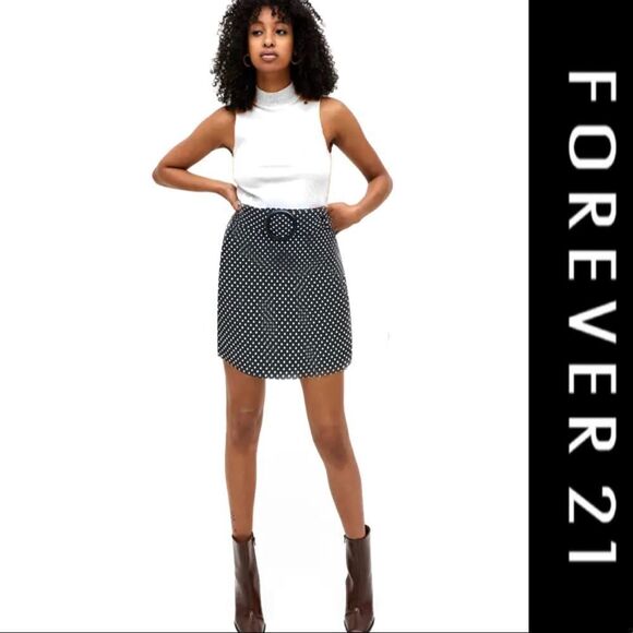 🍍3/$15🍍 Forever 21 Belted Mini Skirt - Picture 1 of 7